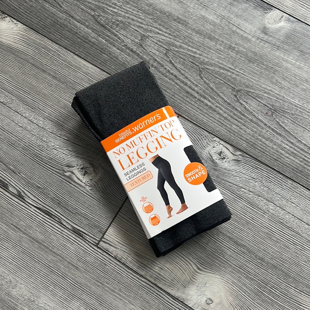 Textured grey leggings